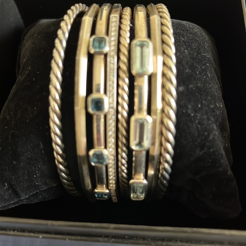 David Yurman Diamond & Blue Topaz cuff in Sterling Silver w original paperwork
